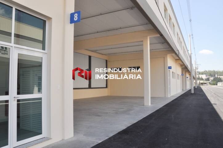 Depósito-Galpão-Armazém para alugar, 1084m² - Foto 8