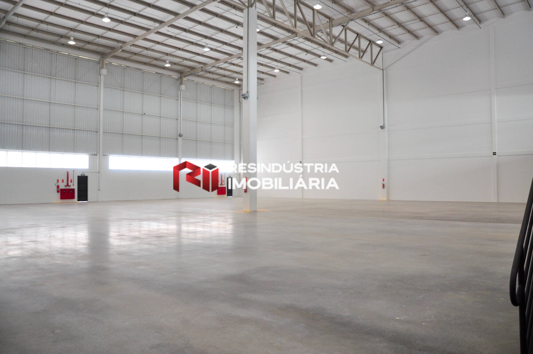 Depósito-Galpão-Armazém para alugar, 1084m² - Foto 15