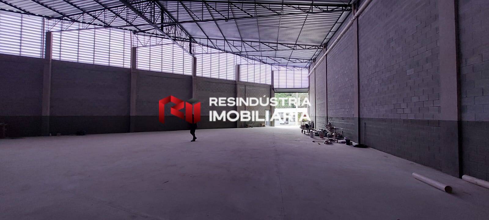 Depósito-Galpão-Armazém para alugar, 675m² - Foto 5
