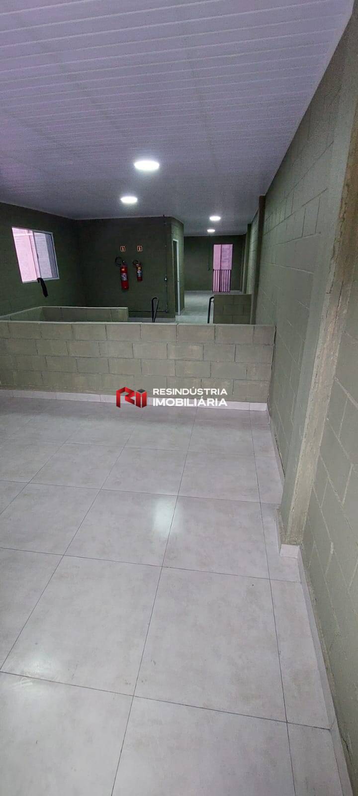 Depósito-Galpão-Armazém para alugar, 675m² - Foto 13