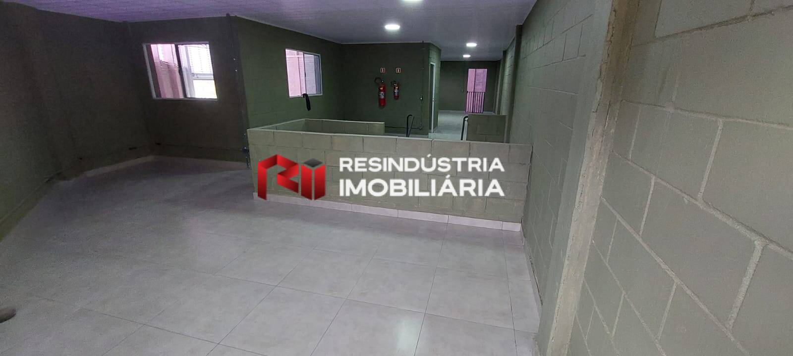 Depósito-Galpão-Armazém para alugar, 675m² - Foto 12