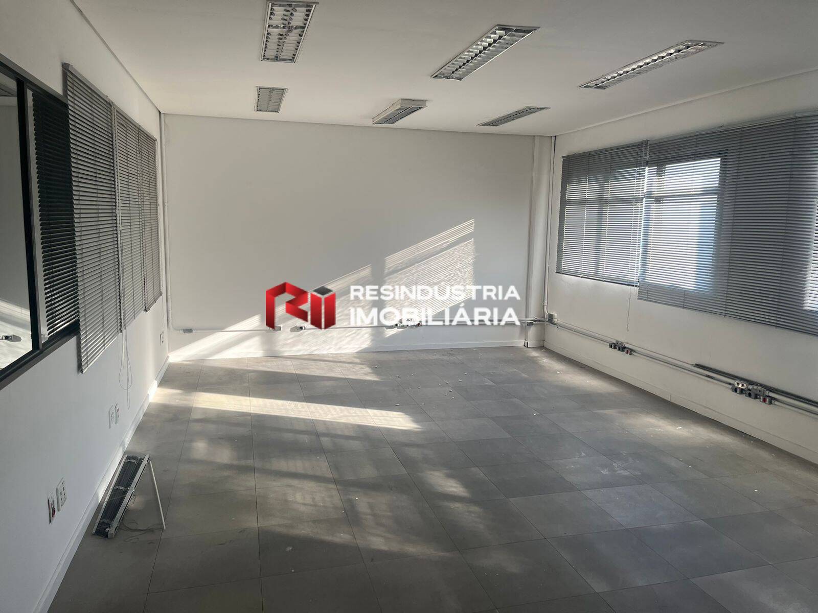 Depósito-Galpão, 1074 m² - Foto 21