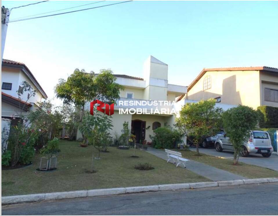Vende-se Casa Com 484 m² Condomínio Alphaville Residencial II Barueri SP.