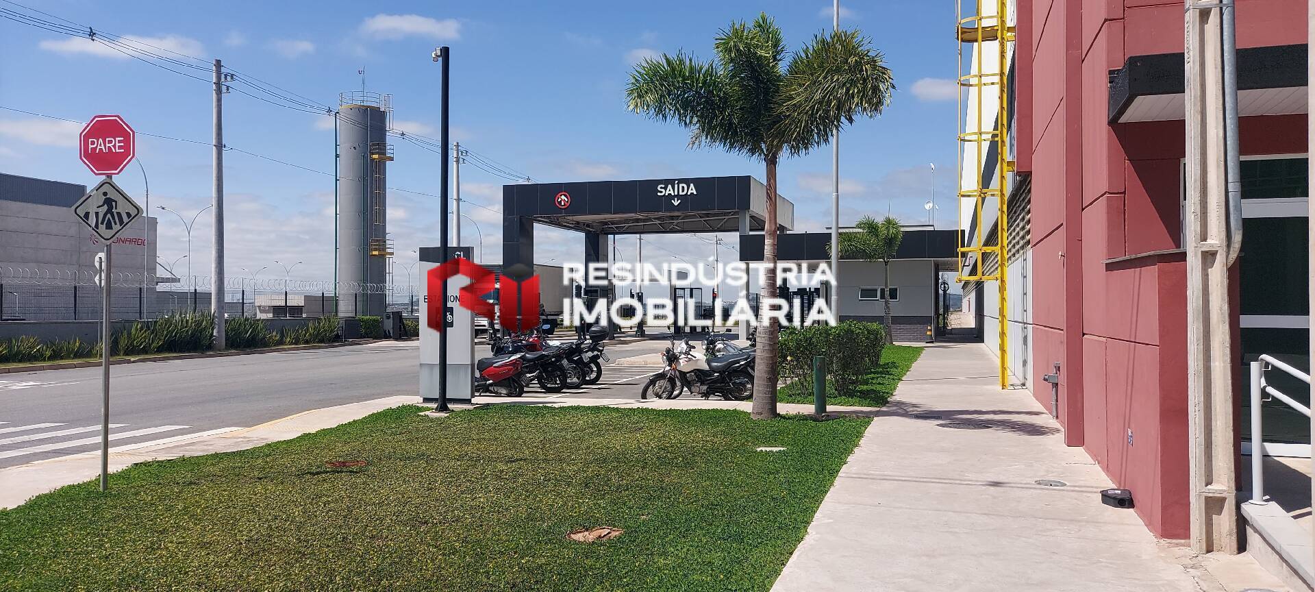 Depósito-Galpão-Armazém para alugar, 2327m² - Foto 4