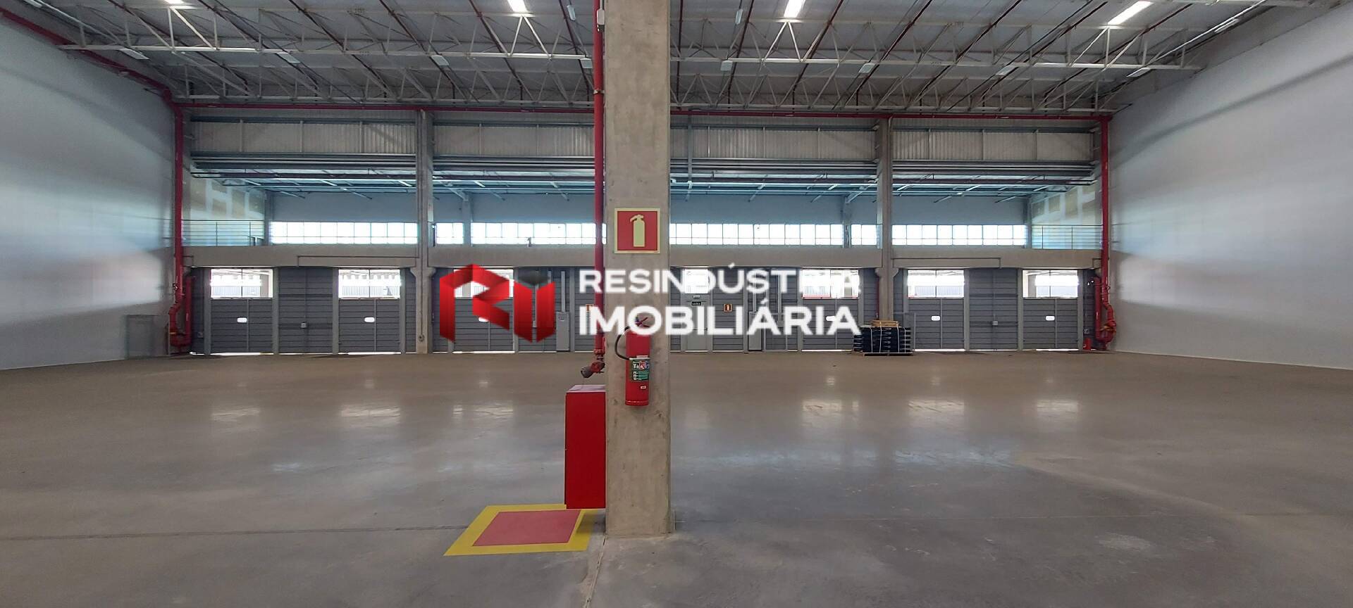 Depósito-Galpão-Armazém para alugar, 2327m² - Foto 34