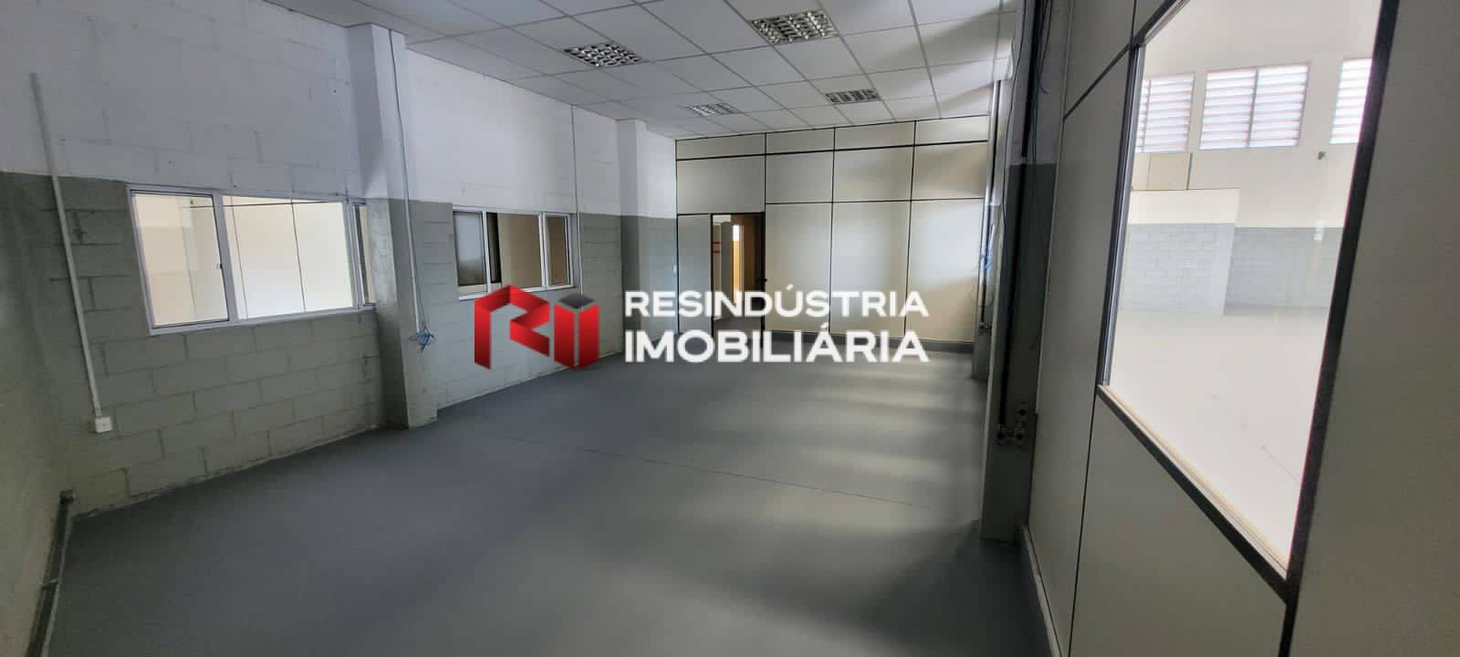 Depósito-Galpão-Armazém para alugar, 689m² - Foto 17