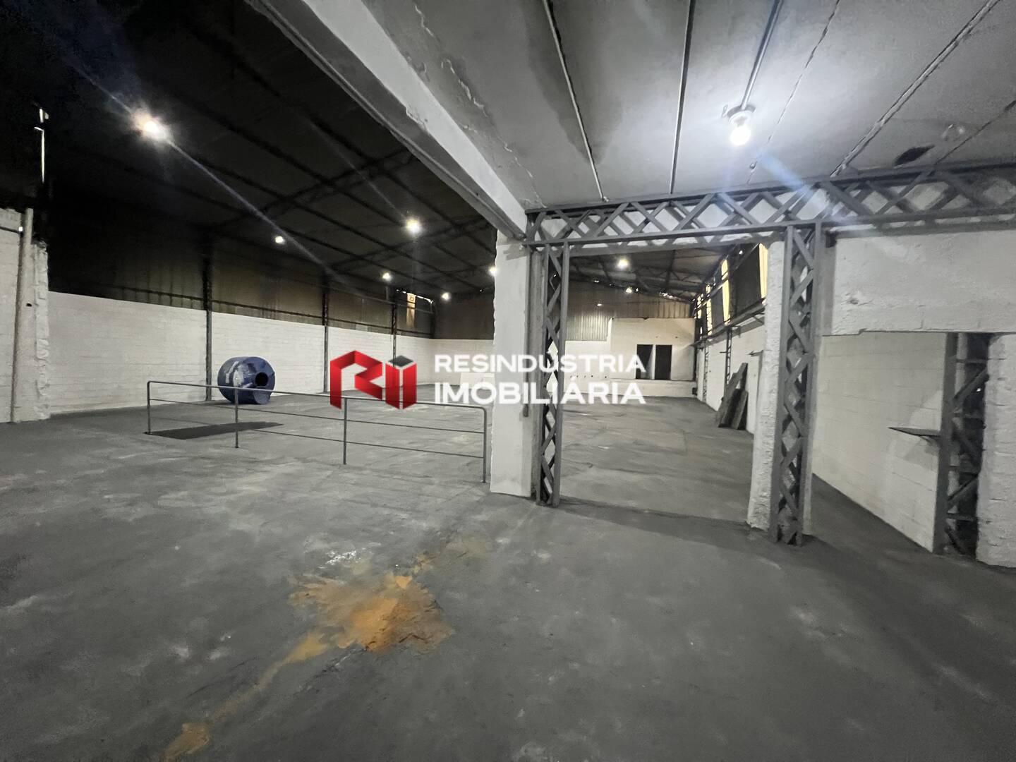 Depósito-Galpão, 700 m² - Foto 13