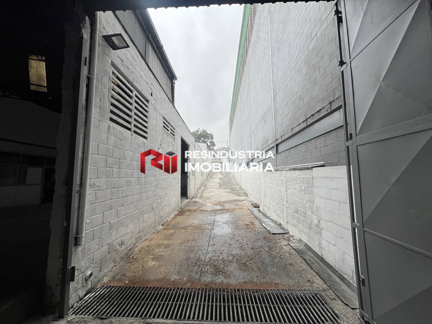 Depósito-Galpão, 700 m² - Foto 18