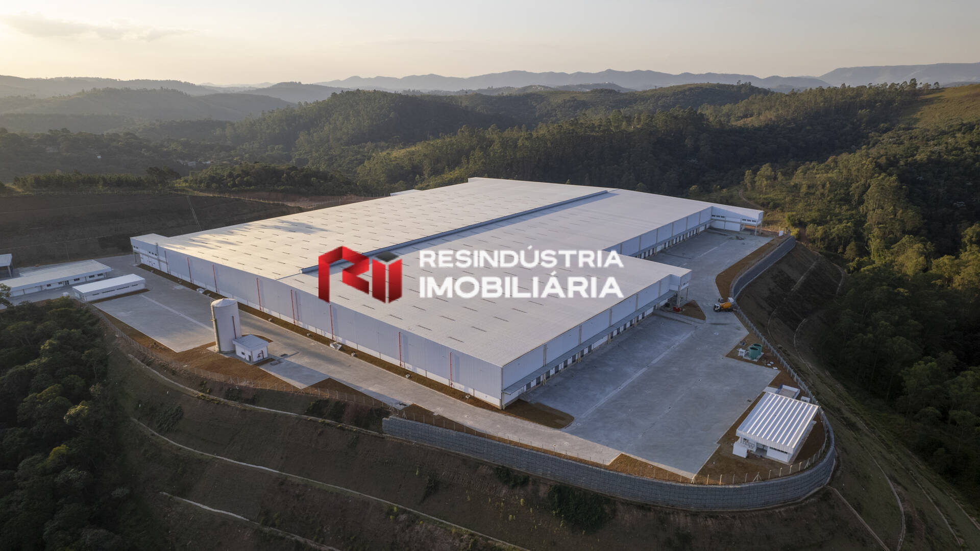 Depósito-Galpão, 9463 m² - Foto 3
